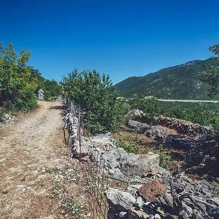 Chalet Robinson Haus Panorama No Electricity Zagvozd